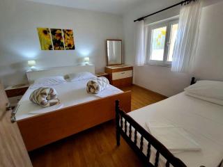 Appartement in Novi Vinodolski mit Großer Terrasse - Novi Vinodolski - 5