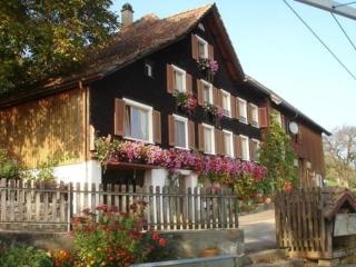 Löhli Hof - - 0