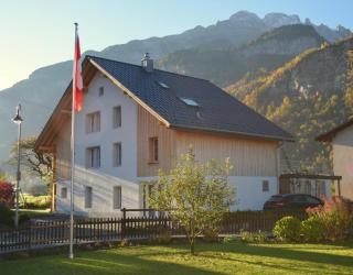 mountain-panorama OG 4-Bettwohnung - Meiringen - 0