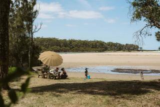 Shady Acres - direct water access! - Narrawallee - 6