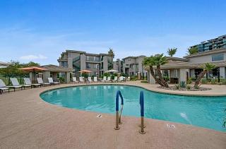 Golf view and Walk to Shops & Dining N317 - Scottsdale - 1