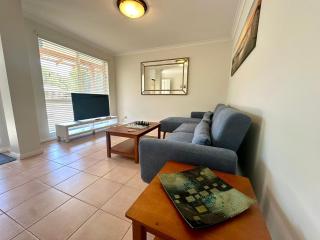Geographe Bay Holiday Stay - Geographe - 1