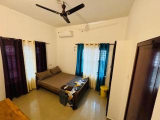 MOON VILLA 01 varkala 3bhk with kitchen - Varkala - 9