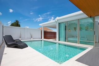 Ultimate Luxury 9BR Villas Retreat In Phuket - Strand Rawai - 5
