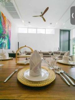 Unique 8BR villa's in Phuket - Ban Kata - 6
