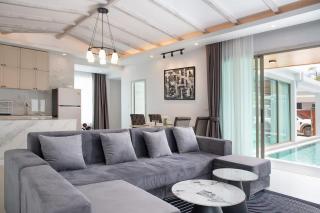 New Luxury Villas in Rawai - Rawai Beach - 6