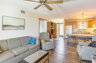 Lake of the Ozarks Condo with Screened Porch - 5