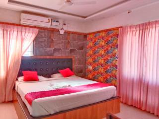 VS HERITAGE INN - Vallam - 9
