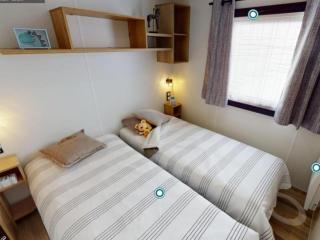 MH 541 Spacieux 40m2 avec 2 chambres 1 salle de bain dans Camping 4 étoiles - Saint-Julien-en-Born - 6