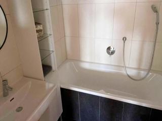 Apartment in Tyrol near Ski Slopes - 2