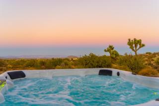 White Desert House Luxe Hideaway Views Spa - Yucca Valley - 7