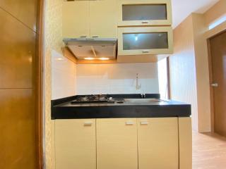 Spacious 3BR at Gateway Ahmad Yani Cicadas Apartment By Travelio - Bandung - 6