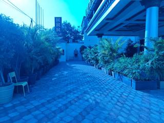 Royal Parisian Residency - Pattukkottai - 6
