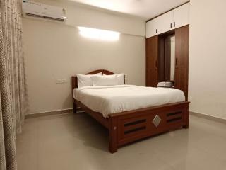 LAVENDER AiRPORT SUiTE - Cochin - 4