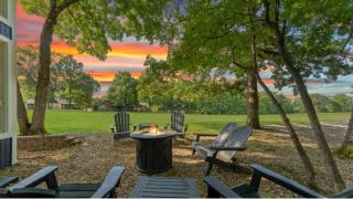 A Golfers Retreat Spacious 2BR with Gorgeous View - Osage Beach - 1