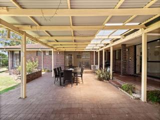 Bluewater Retreat - Broadwater - 7