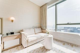 High-Rise Studio Overlooking the Sea with a Glimpse of Ain Dubai, The Palm Tower, Palm Jumeirah by Deluxe Holiday Homes - 4