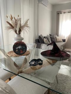 Angelas Luxury Apartment - 9