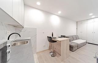 1 Bedroom Beautiful Apartment In Zuljana - 1