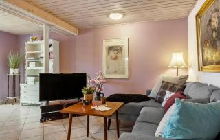 Awesome Home In Randers Sv With Wifi - 9