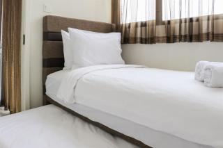 Homey and Comfort Living 2BR at Daan Mogot City Apartment By Travelio - Jakarta - 2