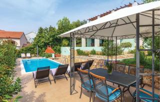 Amazing Home In Razanj - Ražanj - 9