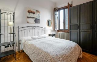 2 Bedroom Cozy Apartment In Firenze - Florence - 8