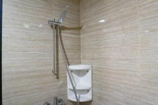 Vibrant Luxurious 1BR Apartment at La Riz Supermall Mansion By Travelio - 6