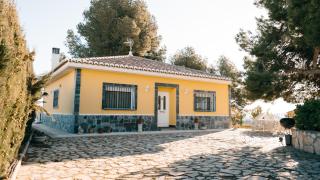 Casa rural en Casas de Moya 'Casa del Pino Gori' -  - 0