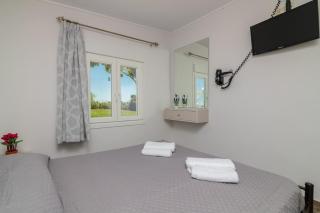 Casa di Campo- Relax only 5 minutes away from the beach and Laganas by Villa Mana Gers - 5