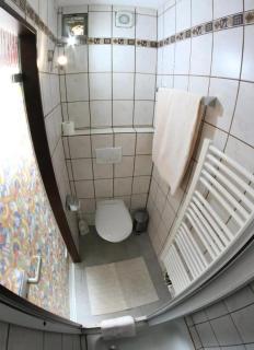 Ferienwohnungen und Appartements - Haus Budinger 6F EHR - Alf - 1