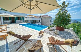 Wunderschön Gestaltete Villa Mladenka In Suhi Potok - Dugi Rat - 6