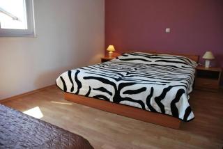 Ferienwohnung Für Fünf Personen Mit Balkon - Sukošan - 4