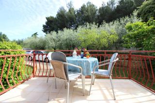 Ferienwohnung in ruhige Lage mit Terraße und Parkplatz im Hof - Poreč - 9