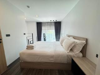 Loft condo - - 8