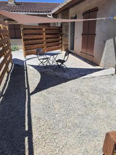 Grand T2 tout confort au calme avec terrasse - 7