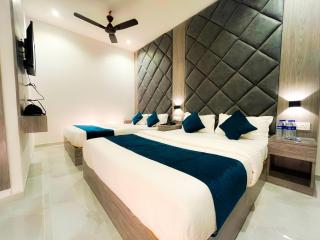 Hotel Grand Executive - 8