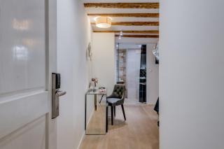 The Code Luxury Rooms - 8
