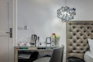 The Code Luxury Rooms - 4