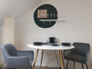 Studio "Küssaburg-Blick" - grosse Dachterrasse - Boxspringbett - nahe Therme Bad Zurzach, CH - Küssaberg - 5