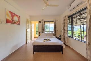 CosmicStays Countryside Panorama-Lakeview Bungalow - 8