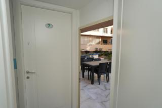 Enles Hostel - Durazzo - 4