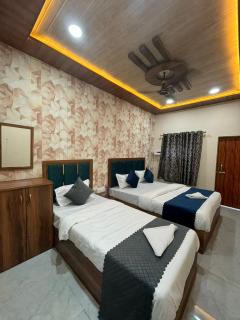 Anpurna p guest house - Varanasi - 9