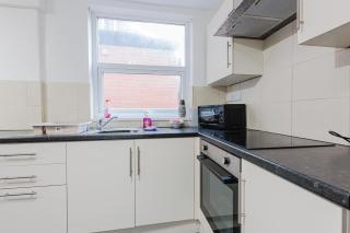 South Road Contractor Favourite - Hartlepool - 3