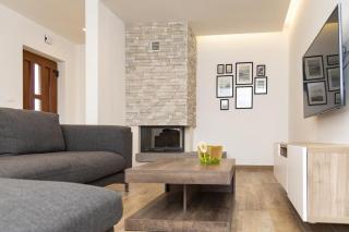 Flower Garden Rhapsody - Modern Family Apartments near Fazana - Fažana - 5