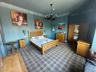 The Game Bird - Beverley - 8