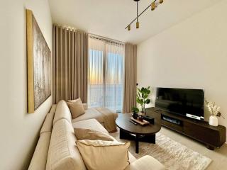 Elegant 1br Apt In Jvc With Spacious Balcony - 3