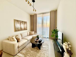 Elegant 1br Apt In Jvc With Spacious Balcony - 1