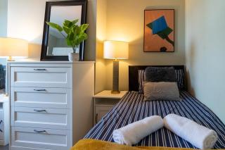 Stylish Home in Leeds 10 Mins From City Centre - Headingley - 9