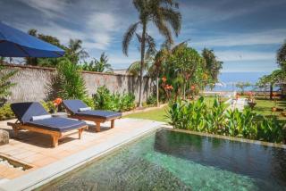 Samastiti villas by the beach Lovina - - 0